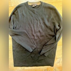 Royal Robbin’s men’s crew neck sweater size medium